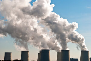 Coal power plant (c) Shutterstock